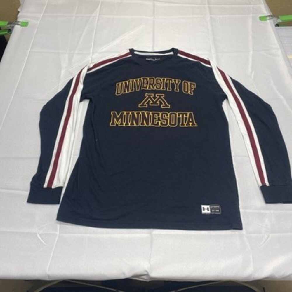 Under Armour University of Minnesota Golden Gophers Long Sleeve Graphic T-Shirt